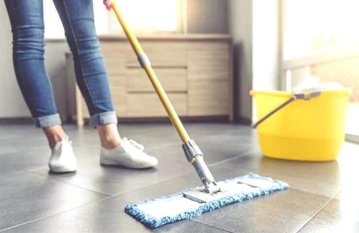limpiar suelo porcelanico con amoniaco